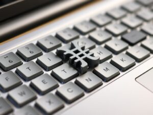 Read more about the article Jak zrobić ż na klawiaturze?