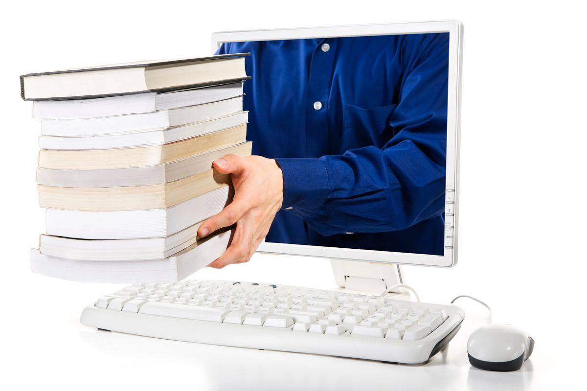 Read more about the article Czy antykwariaty online mogą zastąpić stacjonarne?